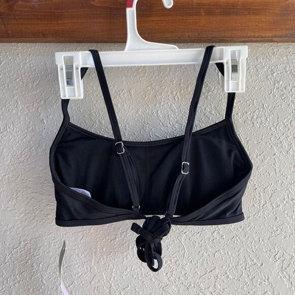 Wild Fable Size XS Black Bikini Swim Top – Strappy Tie Front - Picture 3 of 4